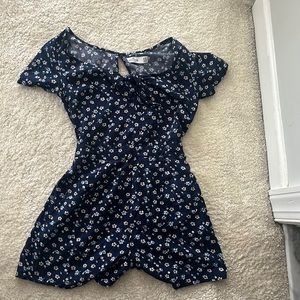 Hollister romper
